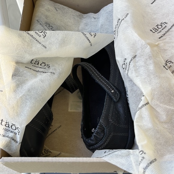 Taos Transit Mary Jane Black Leather US 8 EU 39 - Picture 10 of 11